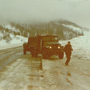 Media 'Avalanche Control Rogers Pass BC Mar 1971.jpg' in category 'Military News'