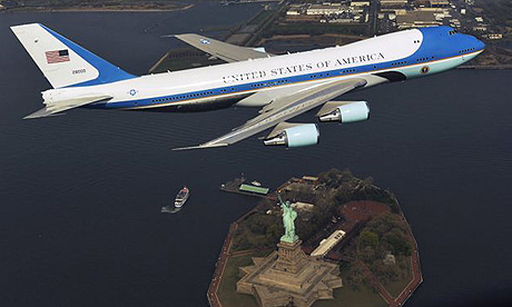 airforceoneflyover460.jpg