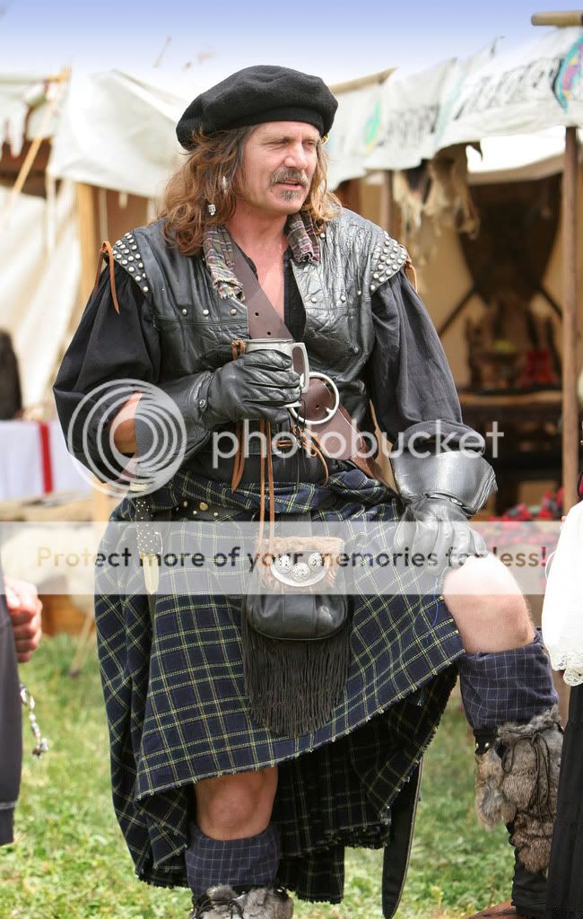 Highlander-kilt.jpg