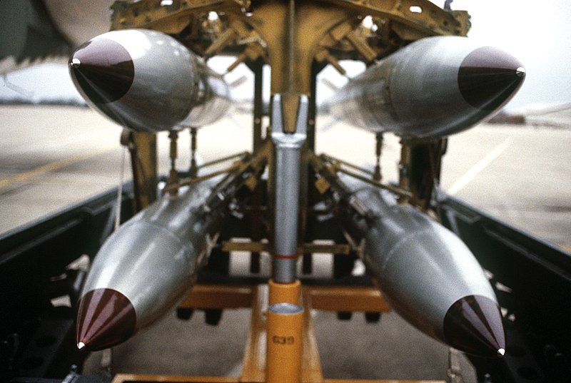 800px-B-61_bomb_rack.jpg